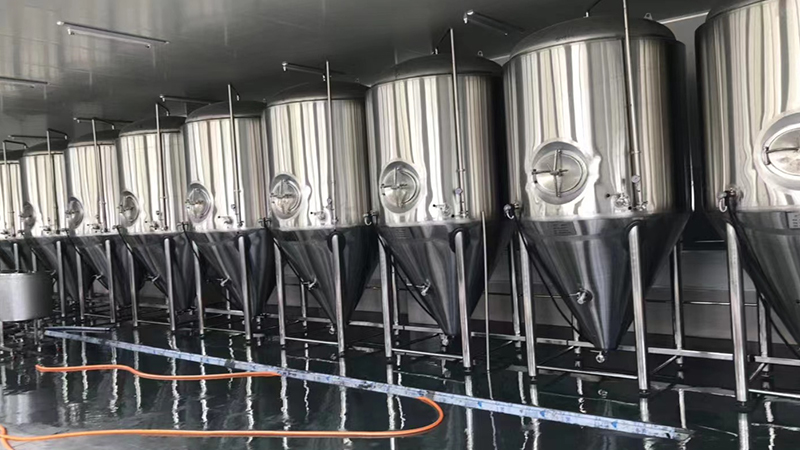 康保精酿啤酒设备厂—精酿啤酒设备主要生产工艺